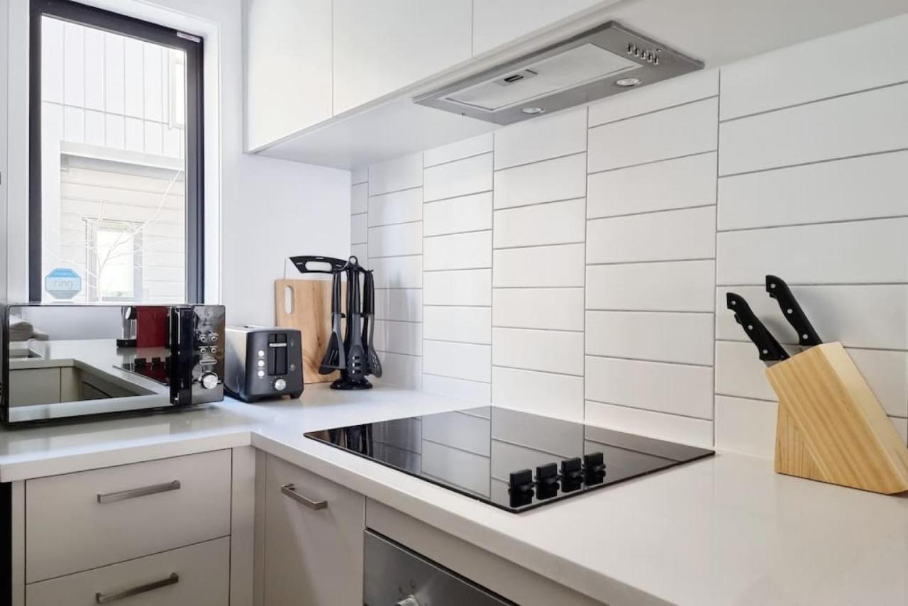 فيلا Huntington Townhouse With Patio And Parking أوكلاند المظهر الخارجي الصورة